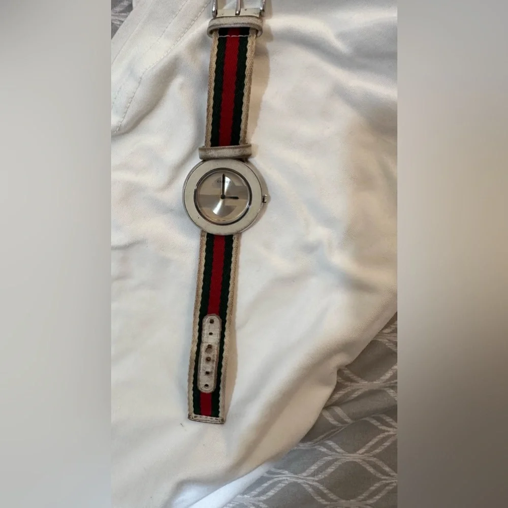 watch - Picture 3 of 4